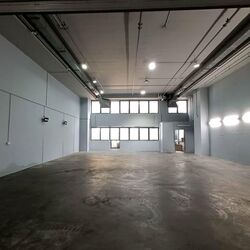 Carros Centre (D25), Factory #581122921